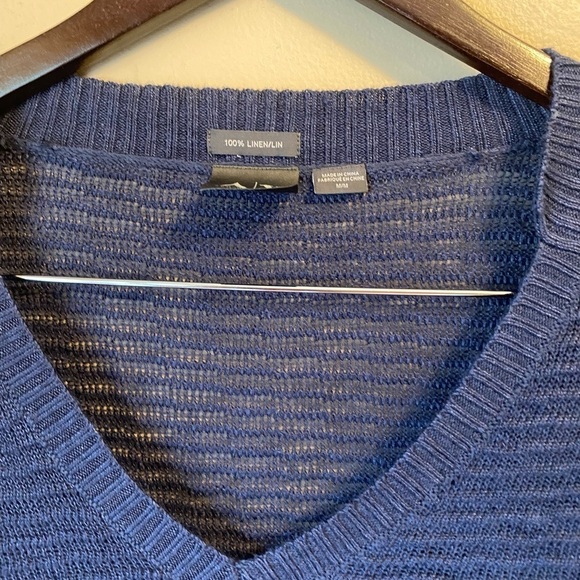 Armani Exchange 100% Linen Ribbed V Neck Sweater - Picture 9 of 9